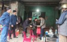 ĐỒNG CHÍ PHẠM VĂN LUẬN, UỶ VIÊN BTV HUYỆN UỶ, PHÓ CHỦ TỊCH HĐND HUYỆN: KIỂM TRA TÌNH HÌNH SẢN XUẤT VÀ ĐỜI SỐNG NHÂN DÂN TẠI XÃ XUÂN THIÊN